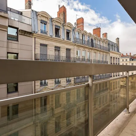 Apartment Stella - 2 Chambres-balcon- Place De La Republique Lyon