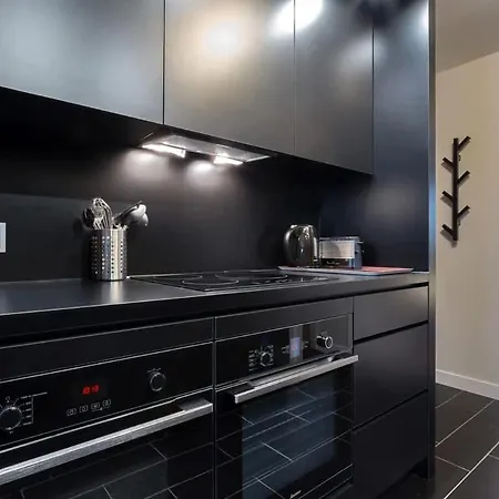 Stella - Furnished - Downtown Διαμέρισμα *