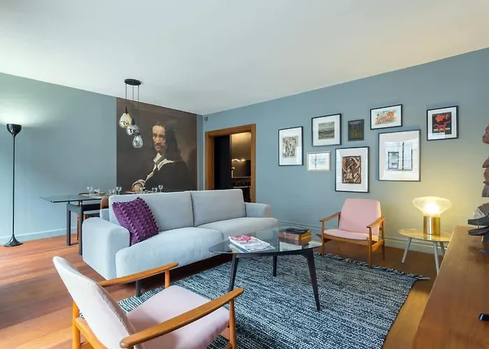 Stella - Furnished - Downtown
